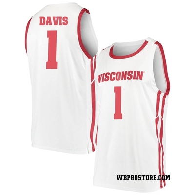 Youth Johnny Davis Wisconsin Badgers Replica Basketball Jersey - White